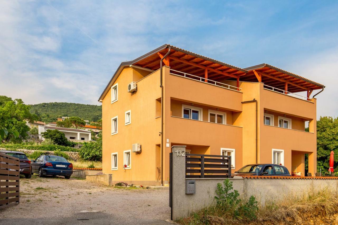 Apartamento Julija Dramalj Exterior foto