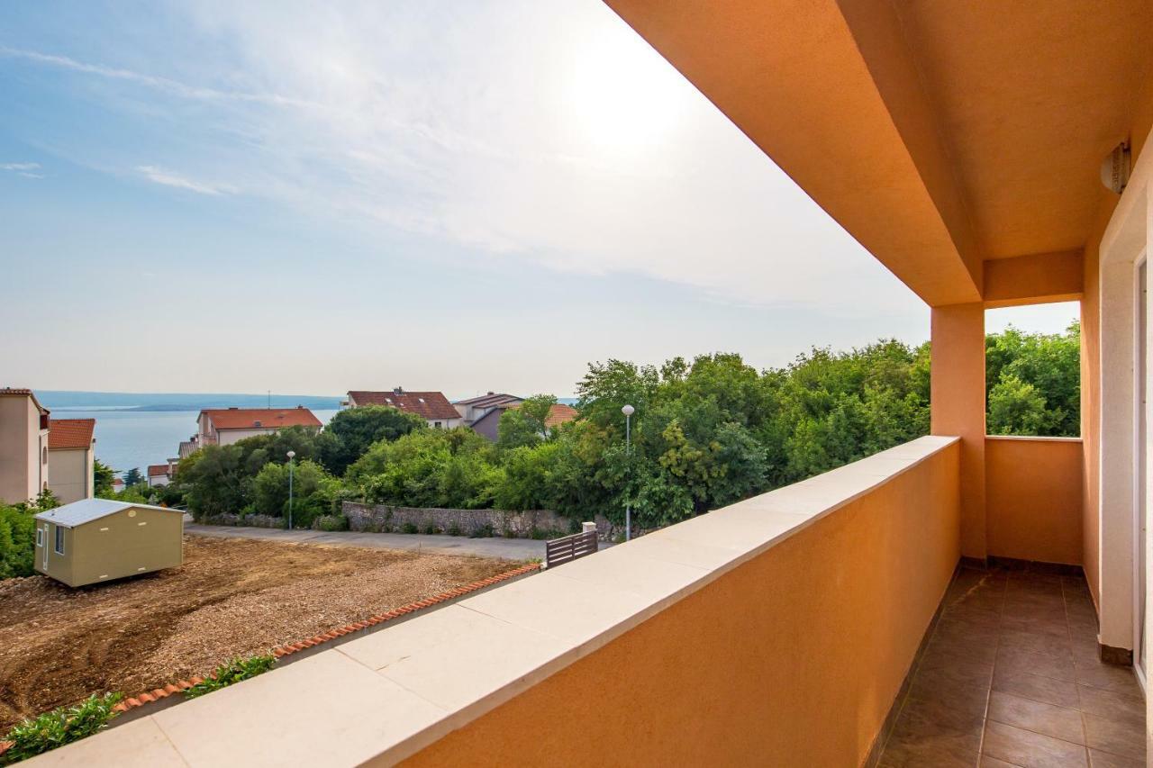 Apartamento Julija Dramalj Exterior foto
